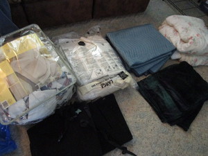 lot 363 image: Bed Comforters With Cotton & Fleece