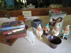 lot 384 image: Vintage Bookshelf, Books, Cookie Jar