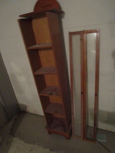 lot 405 image: Cabinet, Dble Door, Needs Reglueing