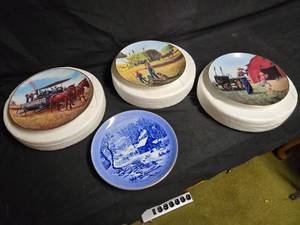 lot 67 image: Lot of Collectible Plates by Emmett Kaye - Farming the Heartland Series PLUS Home in the Wilderness