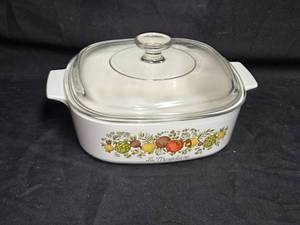 lot 96 image: Corning Ware La Marjolaine Casserole Dish with Lid - 2 Quart