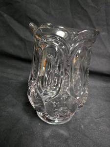 lot 117 image: EAPG (Early American Pattern Glass) Celery Vase