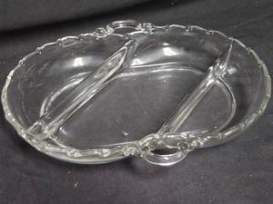 lot 122 image: Divided Glass Relish Dish with Handle