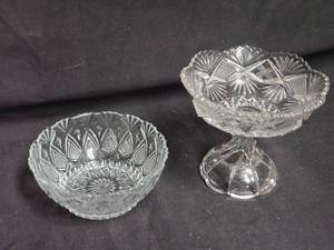 lot 129 image: Pair of Vintage Cut Glass Bowls - Compote and Serving Bowl