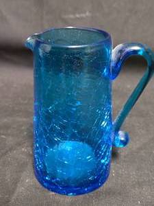 lot 166 image: Vintage Blue Crackle Glass Creamer