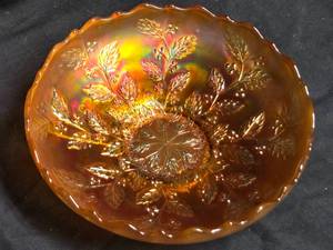 lot 208 image: Fenton Carnival Glass Bowl with Leaf and Berry Pattern