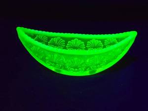 lot 223 image: Vaseline Uranium Glass Canoe with Shell and Scroll Pattern