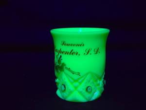 lot 227 image: Antique Vaseline Uranium Glass Souvenir Tumbler from Carpenter, S.D.
