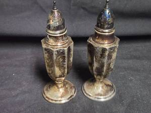 lot 279 image: Vintage Sterling Silver Salt and Pepper Shakers