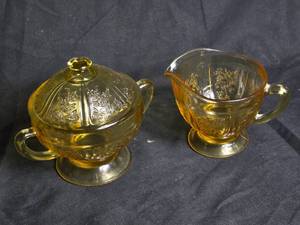 lot 193 image: Amber Depression Glass Sugar Bowl and Creamer Set with Floral Etching