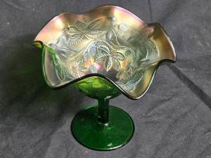 lot 198 image: Green Carnival Glass Compote with Blackberry Design