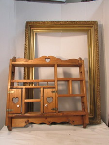 lot 10 image: Wall Dcor