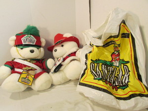 lot 13 image: Santa Bears