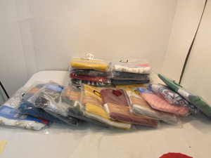 lot 88 image: Pet Outfits
