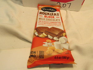 lot 145 image: Candy Bars