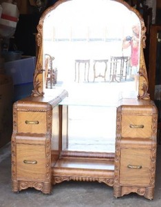 Gorgeous Antique Art Deco-Style Waterfall Hand- Carved Dresser Vanity wMirror on Wheels