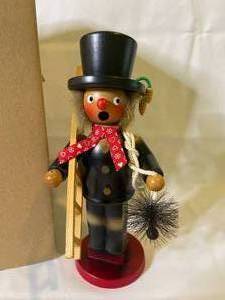 lot 118 image: Vintage Chimney Sweep Incense Burner