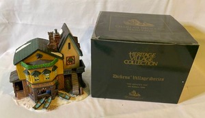 lot 124 image: Department 56 The Grapes Inn