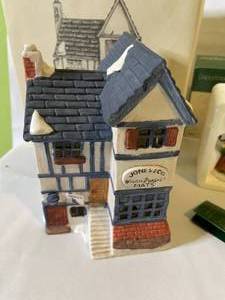 lot 126 image: Department 56 Shops of Dickens Accessory Items