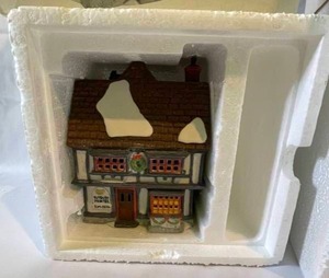 lot 146 image: Department 56 Tutbury Printer and Poulterer