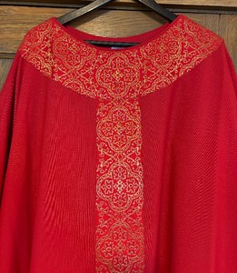 lot 79 image: Catholic Priest Chasuble Vestment Robe by Kreation Kevelaer