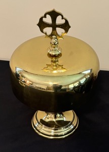 lot 83 image: Vintage Heavy Brass Ceremonial Church Gong