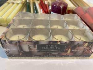 lot 198 image: Large Lot of Assorted Candles