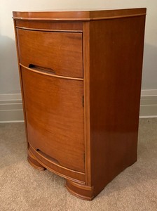 lot 13 image: 1930s Art Deco Tribond Furniture Company Nightstand