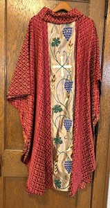 lot 253 image: Catholic Priest Chasuble Vestment Robe
