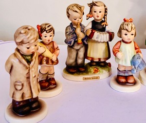 lot 63 image: Amazing Collection of Hummels Including Birthday Serinade and More
