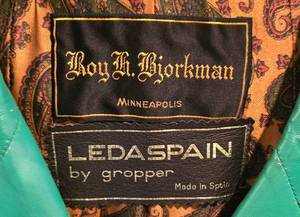 lot 267 image: Fabulous Vintage Leda Spain by Gropper Womens Leather Car Coat.