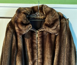 lot 302 image: St. John Faux Fur Zip Front Coat