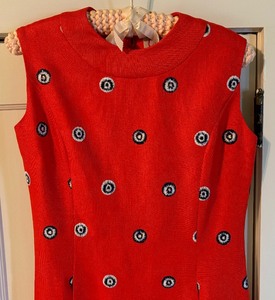 lot 305 image: Vintage Carlye Dress