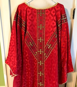 lot 327 image: Catholic Priest Chasuble Vestment Robe