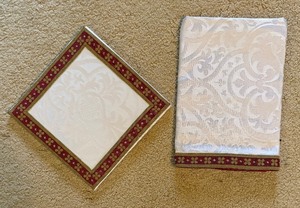 lot 336 image: Catholic Stoles and Alter Linen Sets