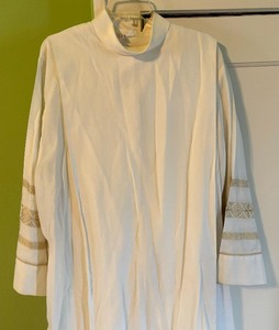 lot 376 image: Catholic Priest Chasuble Vestment Robe by Barbiconi