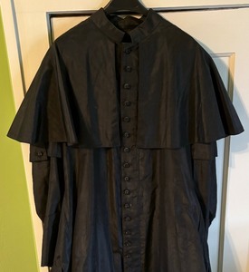 lot 378 image: Catholic Priest Chasuble Vestment Robe by J.Wippell & Company