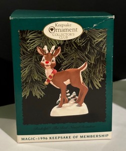 lot 391 image: 6 Hallmark Keepsake Ornaments