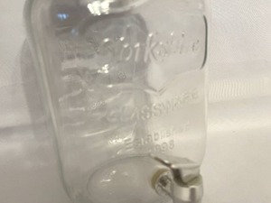 lot 415 image: Yorkshire Glass Sun Tea  Lemonade Dispenser
