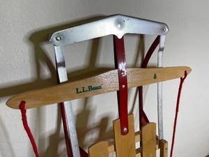 lot 423 image: L.L. Bean Freeport Flyer Sled