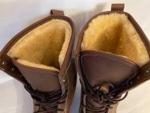 lot 436 image: L.L. Bean Fur Lined Boots