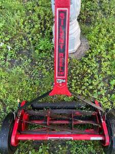lot 456 image: AgriFab Silent Reel 18 Push Mower