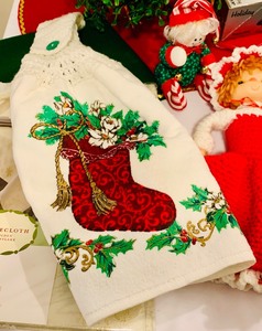 lot 355 image: Wonderful Lot of Vinatge Christmas Decor, Including a Tablecloth, Candle Holders, Candy Dish and More