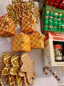 lot 356 image: Amazing Christmas Decor, Including Department 56, Vintage Ornaments and More