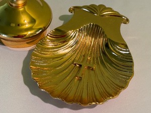 lot 326A image: Brass Church Host Box and Shell Shaped Alter Tray