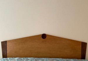 lot 70 image: BASSET Wooden Headboard with Sealy Posturepedic King Mattress