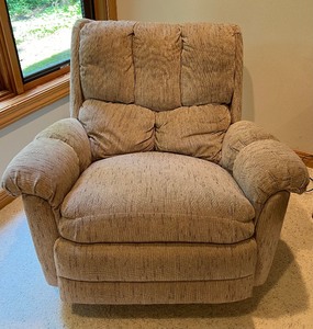 lot 72 image: Comfy Upholstered Recliner Chair