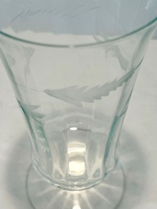 lot 53 image: 6 Vintage Wheat Etched Juice Glasses