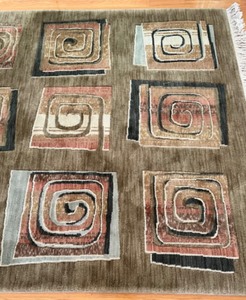 lot 58 image: ELEMENTS Woven by SPHINX Oriental Weavers Tasseled WOOL Rug