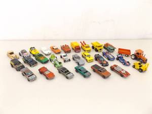 lot 30 image: Lot of Vintage Hot Wheels Redlines, Black Walls, Matchbox, Ertl, etc.